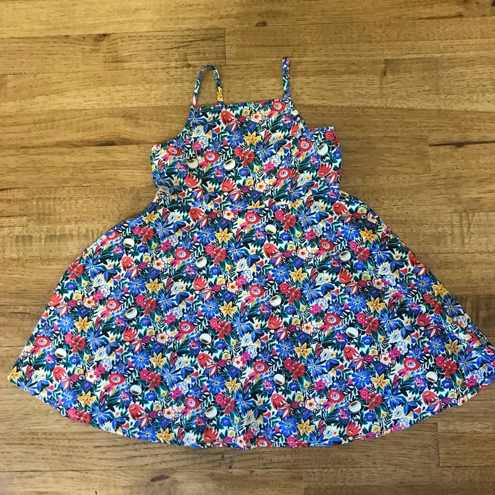 Lot of eight girls dresses size 4 and 4/5.